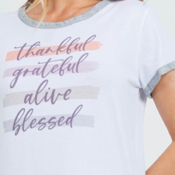 WHITE "THANKFUL GRATEFUL Alive Blessed” graphic print ringer tee, New!🙏🏾 - Picture 4 of 14